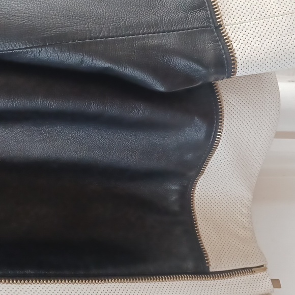 St. John Size 8 Black Leather Jacket with Cream Perforated Leather Trim - Picture 2 of 4